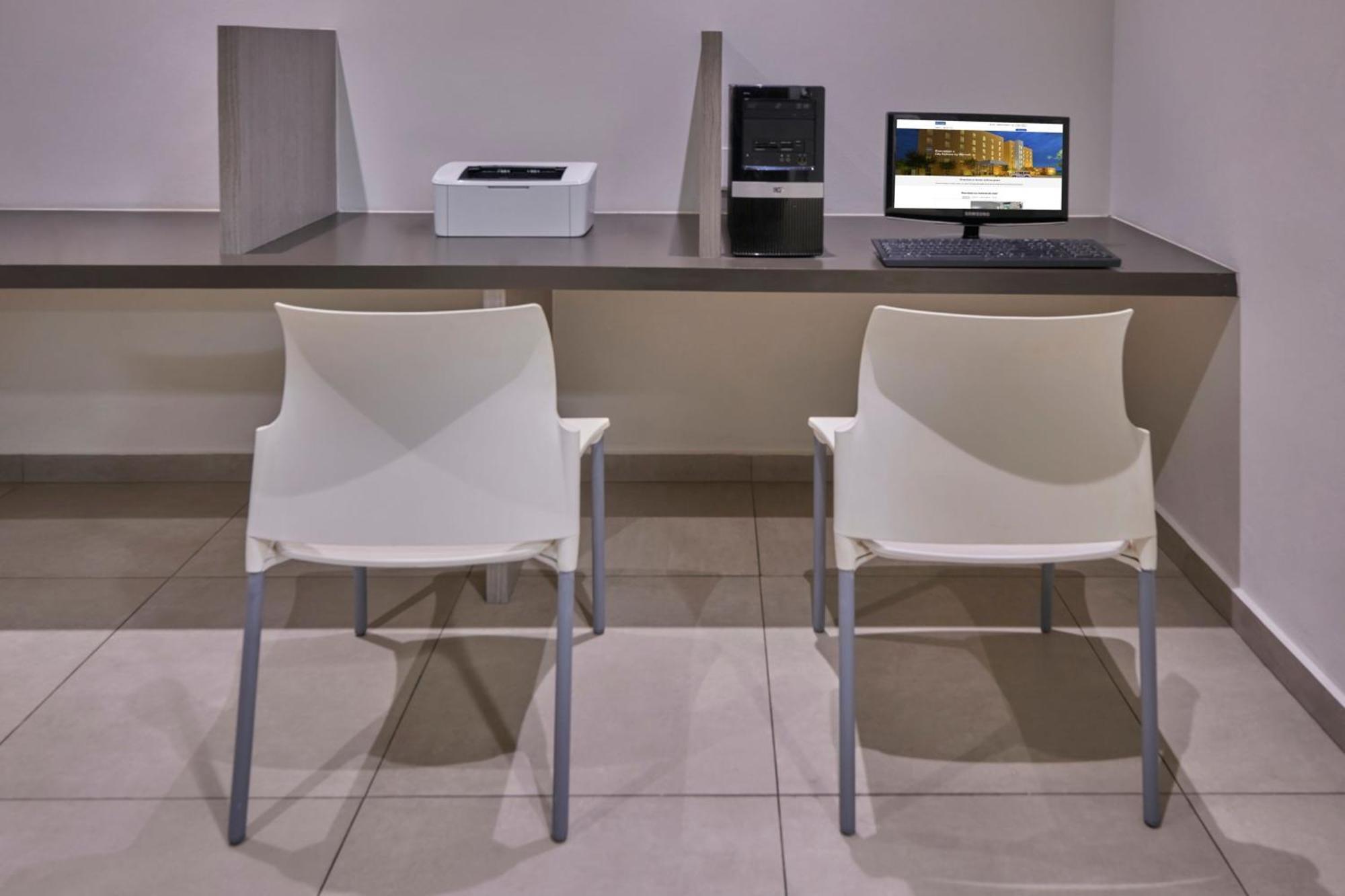 City Express Junior By Marriott Cancún Zewnętrze zdjęcie