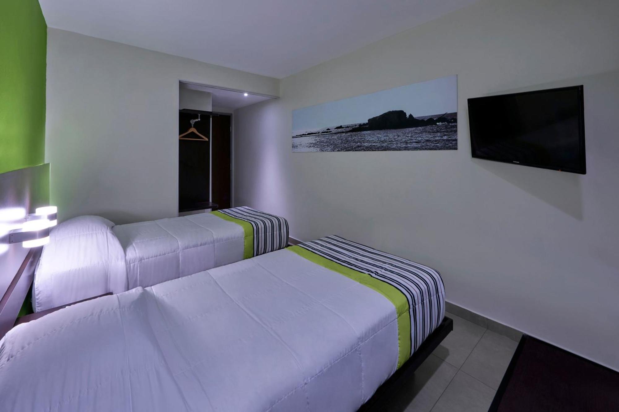 City Express Junior By Marriott Cancún Zewnętrze zdjęcie