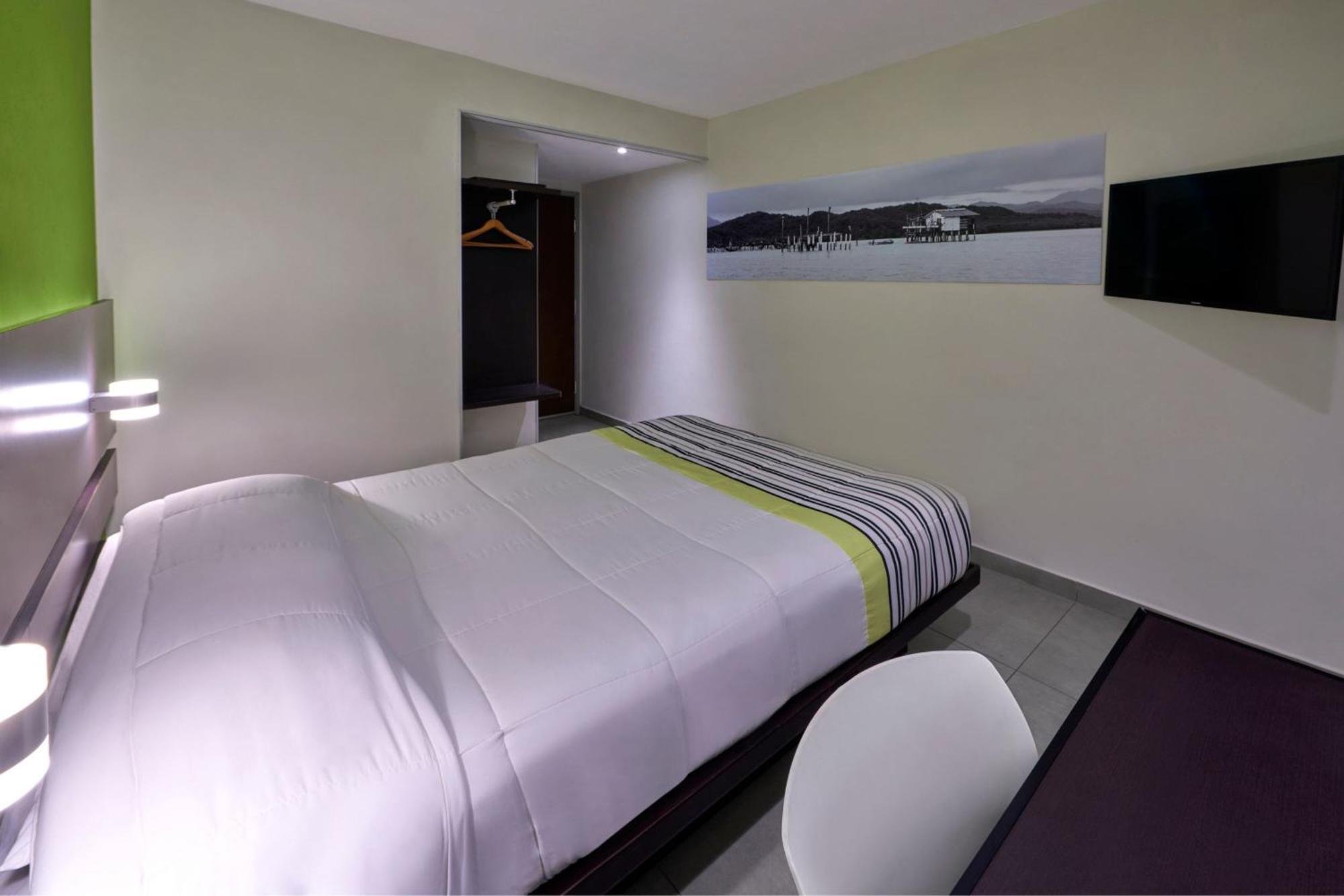 City Express Junior By Marriott Cancún Zewnętrze zdjęcie