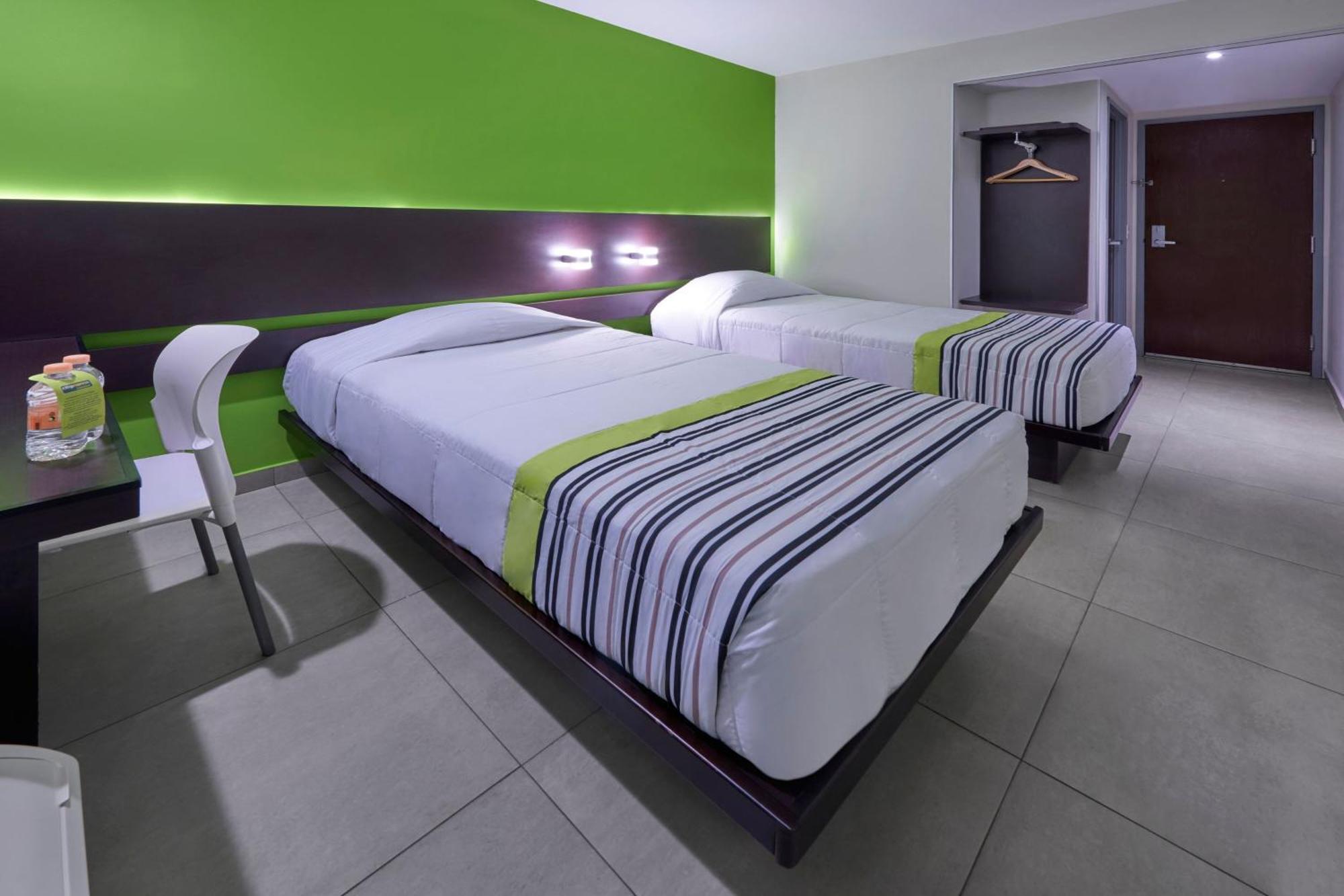 City Express Junior By Marriott Cancún Zewnętrze zdjęcie